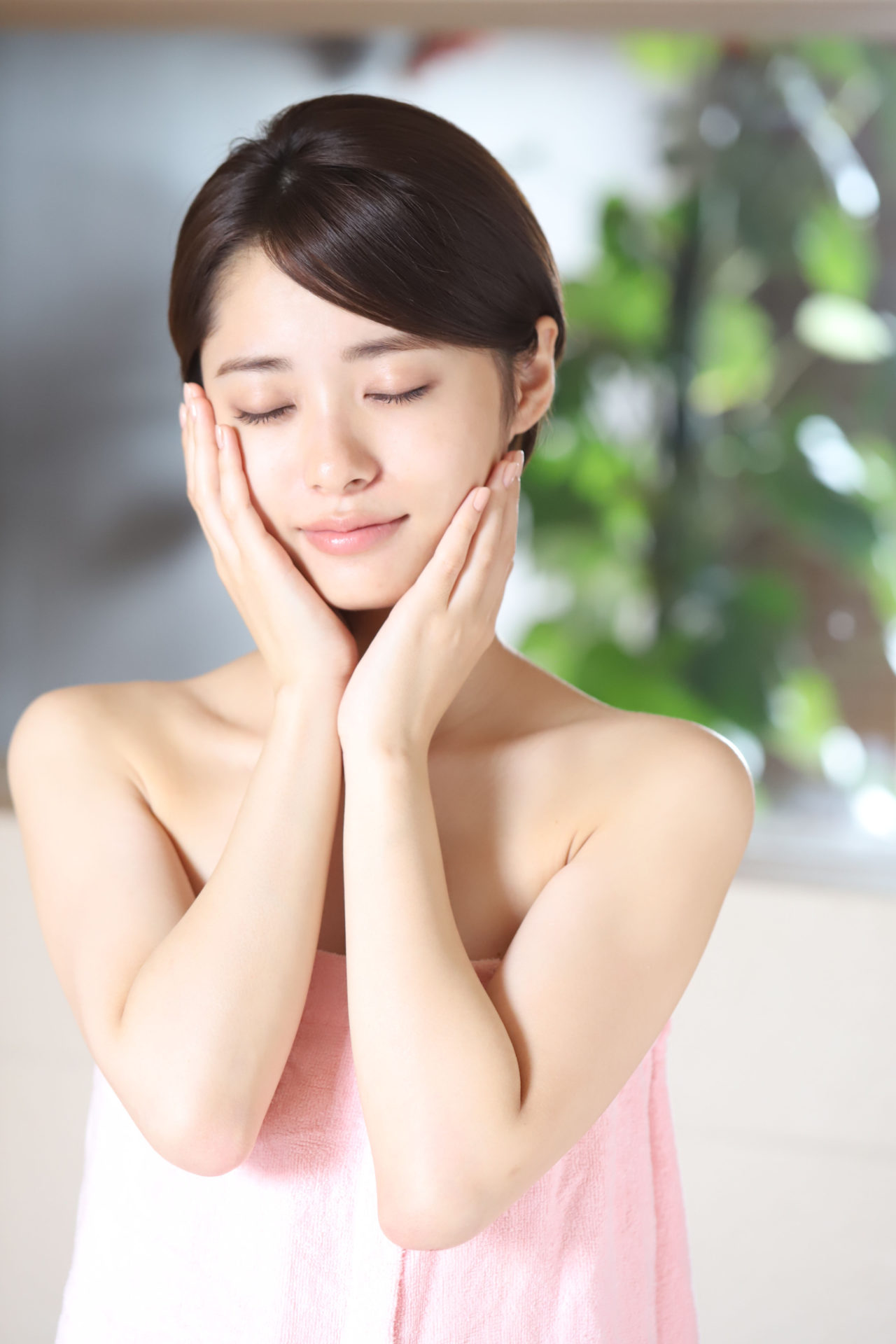 【佐藤忍のレディな生き方】若返りたいなら・・・ 痩身ダイエット｜フェイシャル｜ブライダルエステ｜メディカルハーブ｜サロンドノーブル（大阪